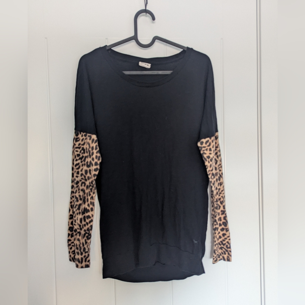 VS Pink long sleeve tshirt